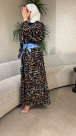 Lunea - Black - Image 2